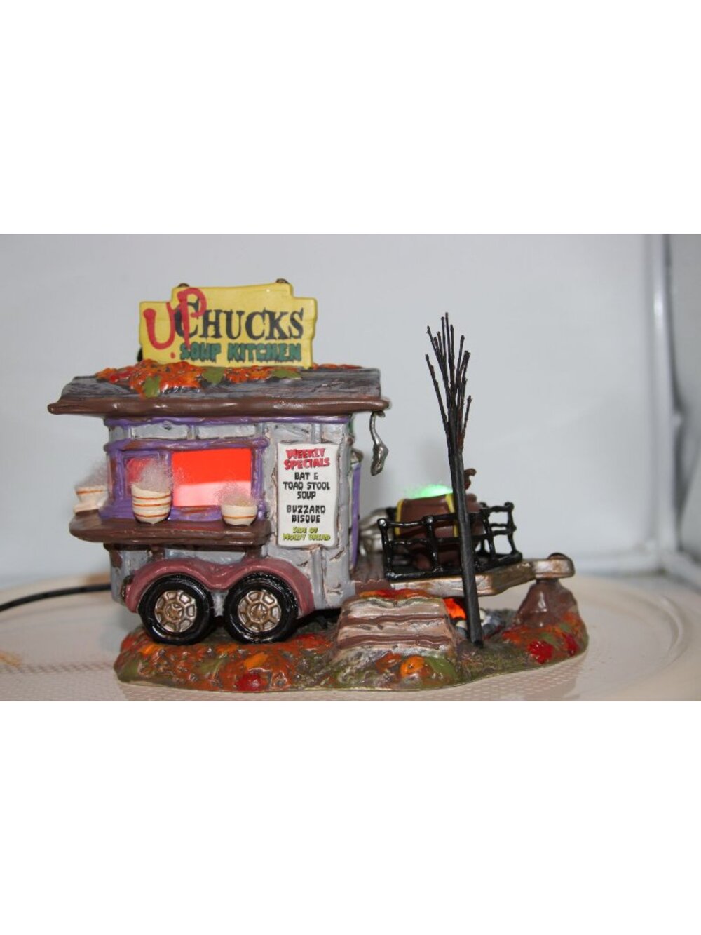 Dept 56 Halloween Village - Upchuck's Soup Kitchen - Haunted Wheels (NIB)